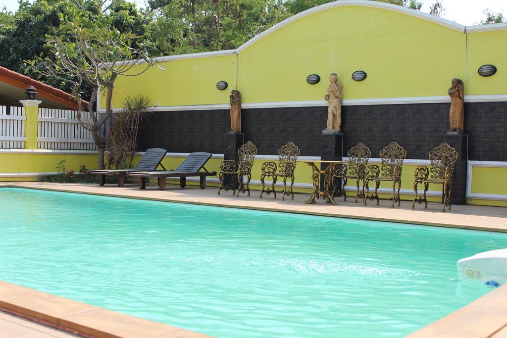 Saengthong Resort Chiangmai Csiangmaj Kültér fotó