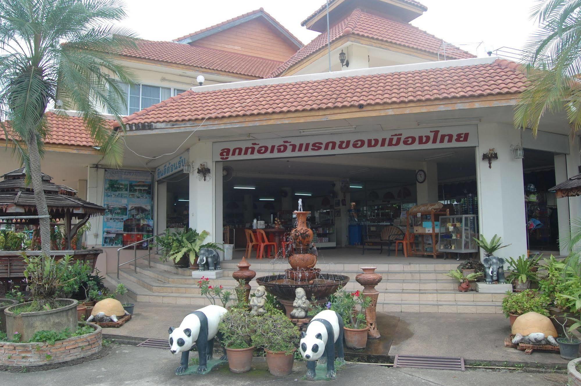 Saengthong Resort Chiangmai Csiangmaj Kültér fotó